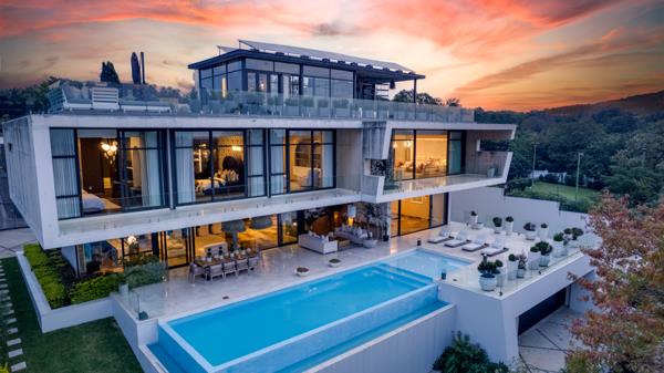 5 Bedroom House