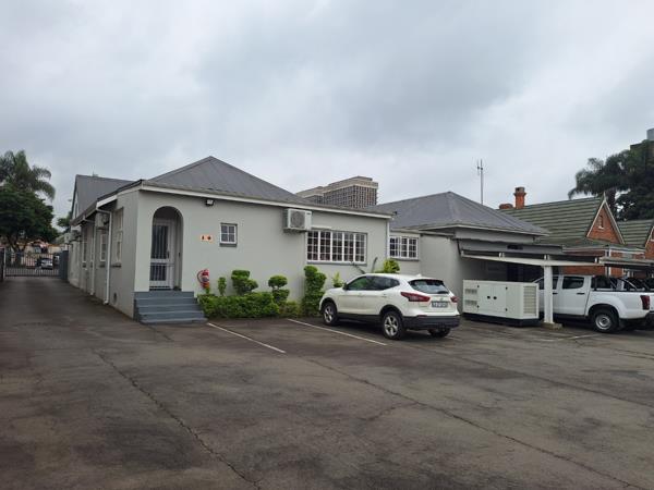 519  m² Commercial space