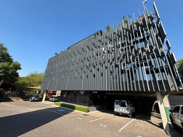 235  m² Commercial space