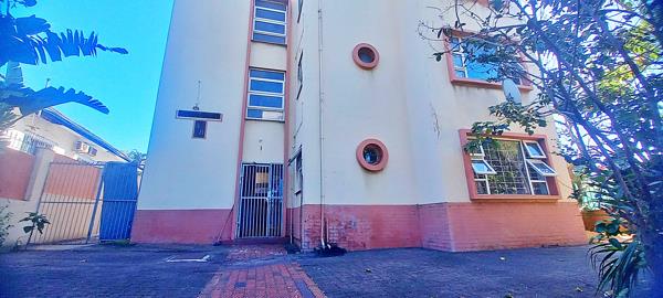 1.5 Bedroom Apartment