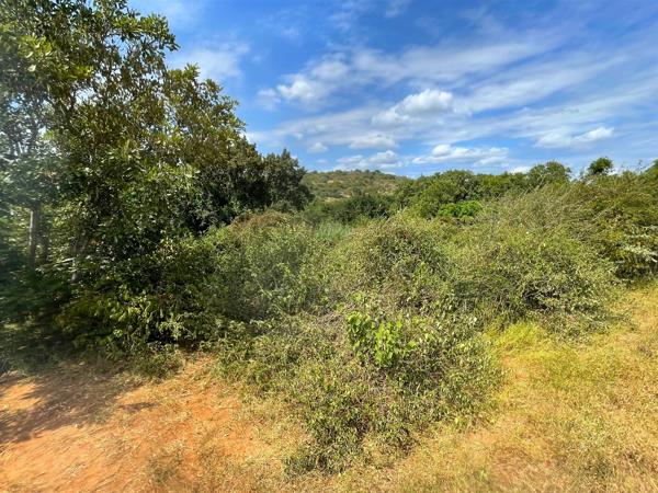 2 400 m² Land
