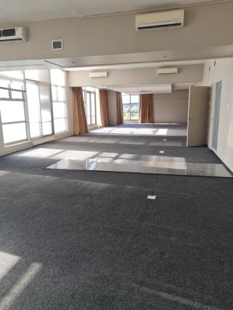 343  m² Office Space