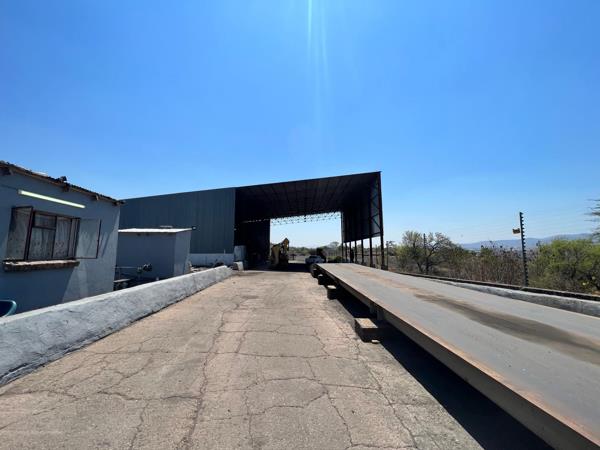 2 500  m² Industrial space