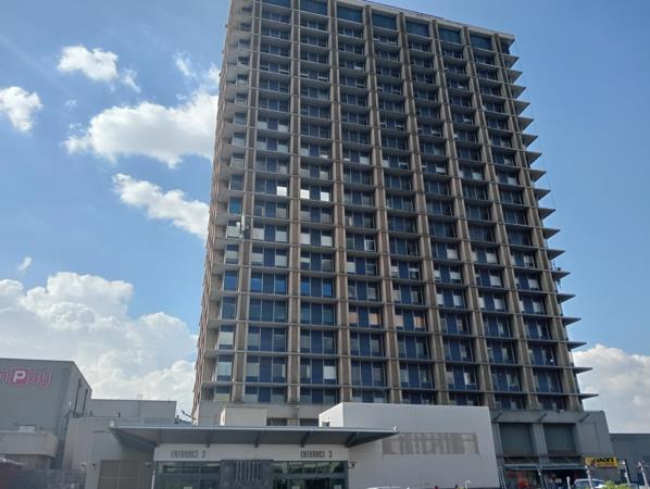 131  m² Commercial space