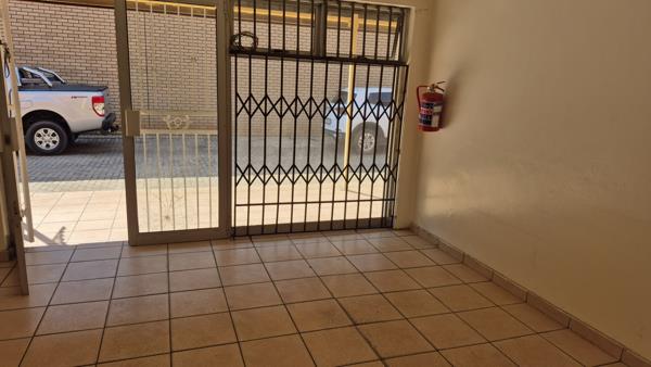 140 m² Commercial space