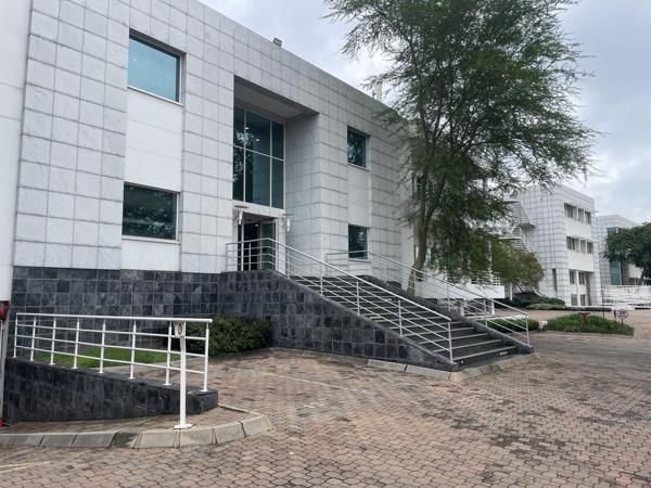 399  m² Commercial space