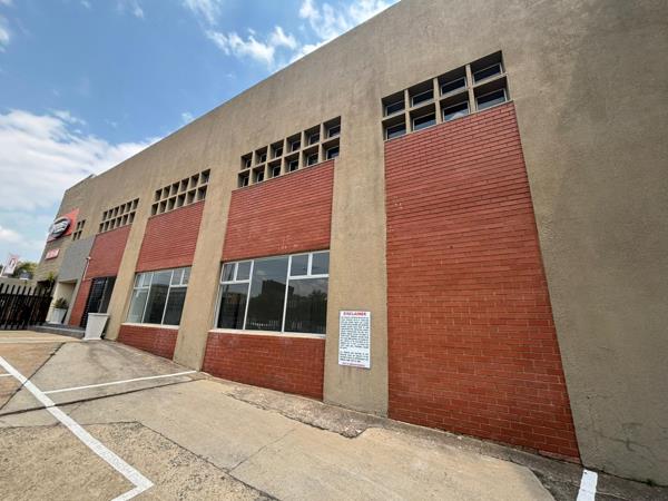 120 m² Commercial space