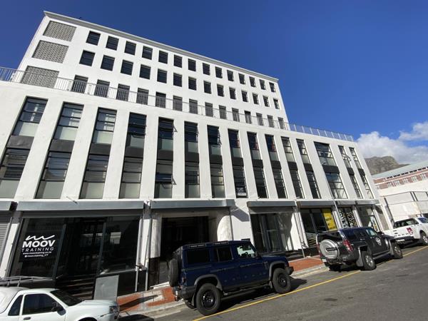 108 m² Commercial space