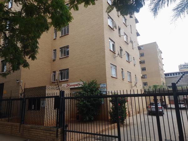 3.5 Bedroom Apartment