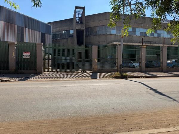 550 m² Industrial space