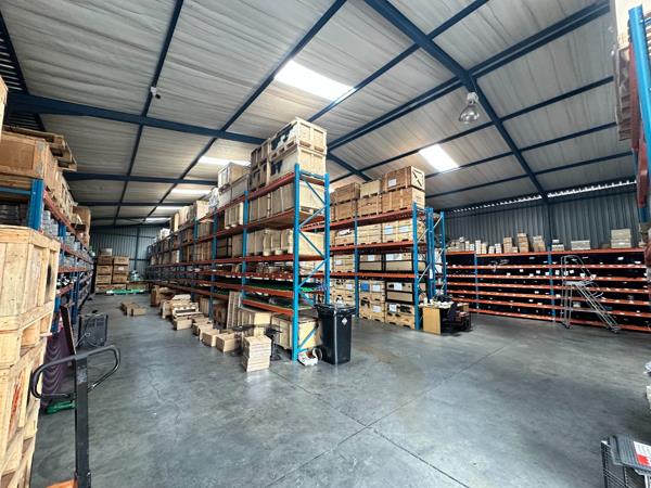 550  m² Commercial space