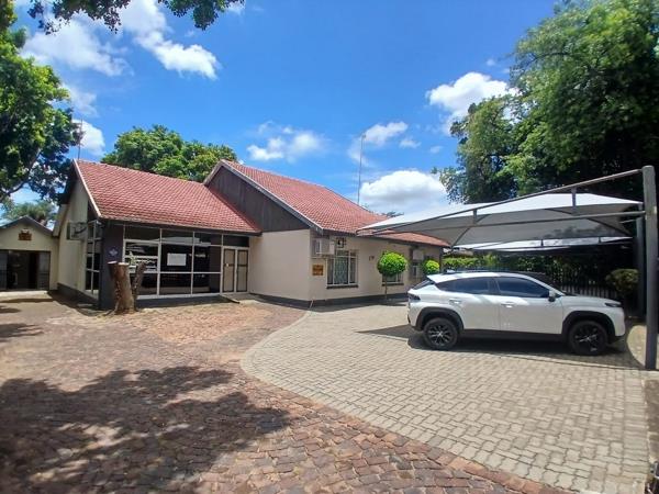 277  m² Commercial space