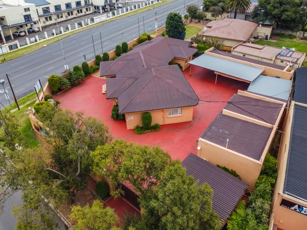 797  m² Commercial space