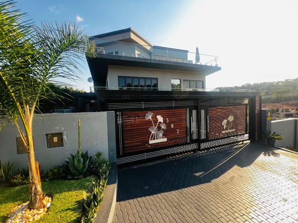 6 Bedroom House