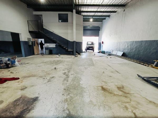 515  m² Industrial space