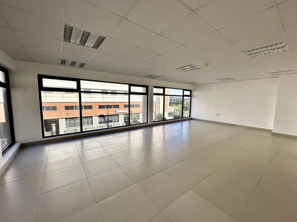 73  m² Office Space