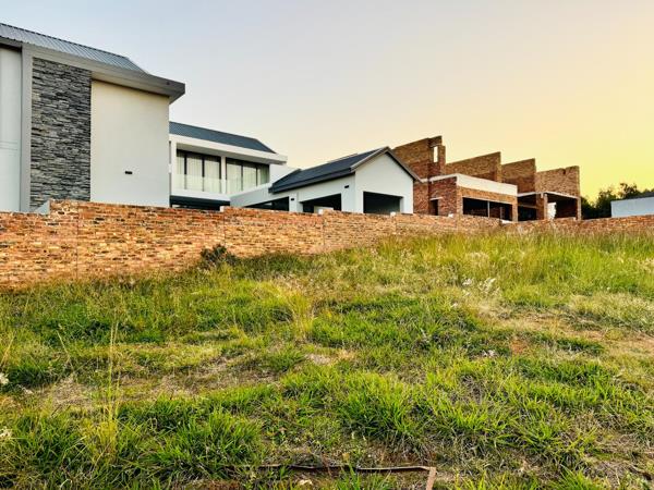 625 m² Land