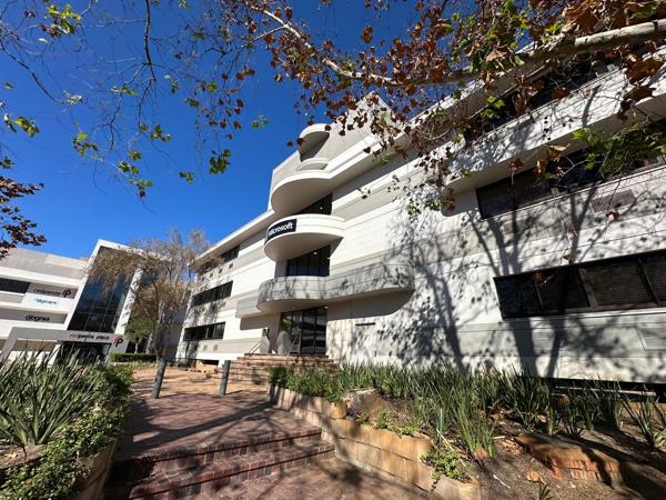 1 960 m² Commercial space