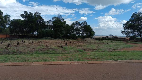 8 506 m² Land