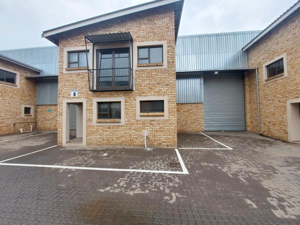 320  m² Industrial space