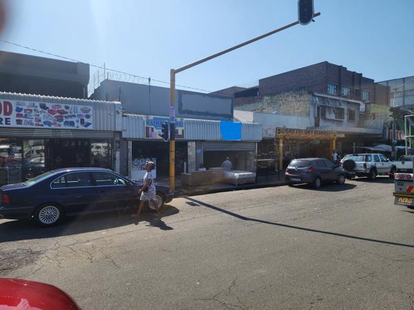 227  m² Commercial space