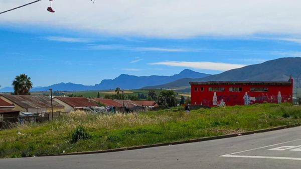 730  m² Commercial space