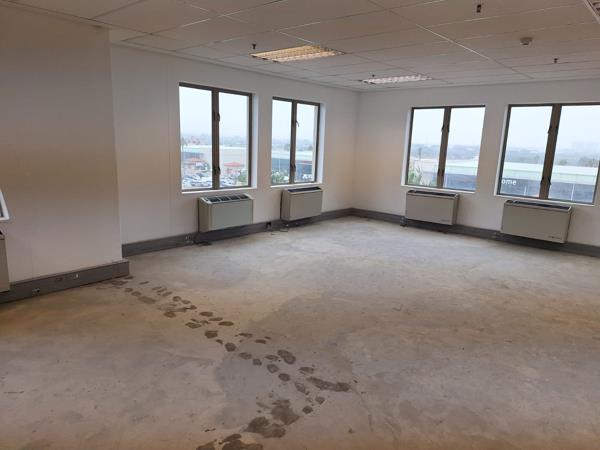 147  m² Commercial space