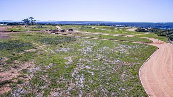 763 m² Land