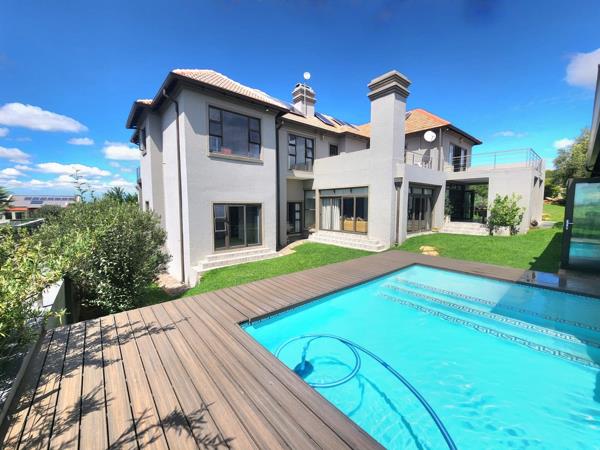 5 Bedroom House
