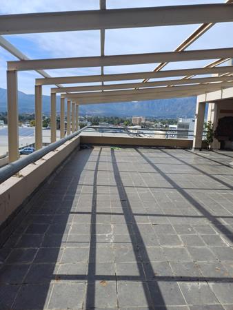 800  m² Commercial space