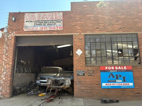 478  m² Industrial space