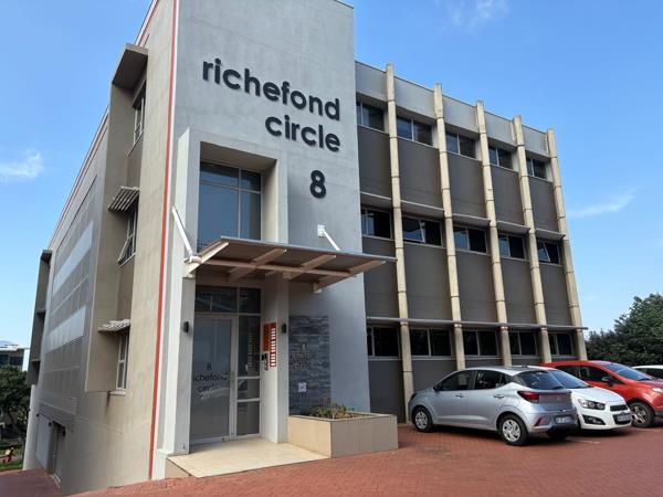 630 m² Commercial space