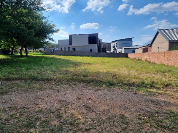 724 m² Land