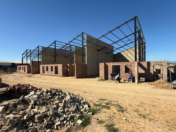 281  m² Industrial space