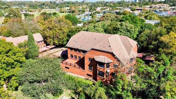 1 308 m² Commercial space