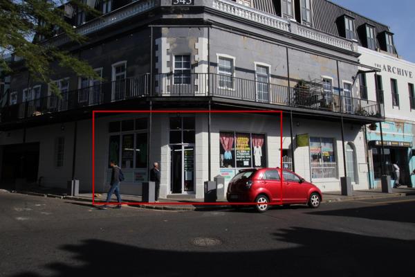 30  m² Commercial space