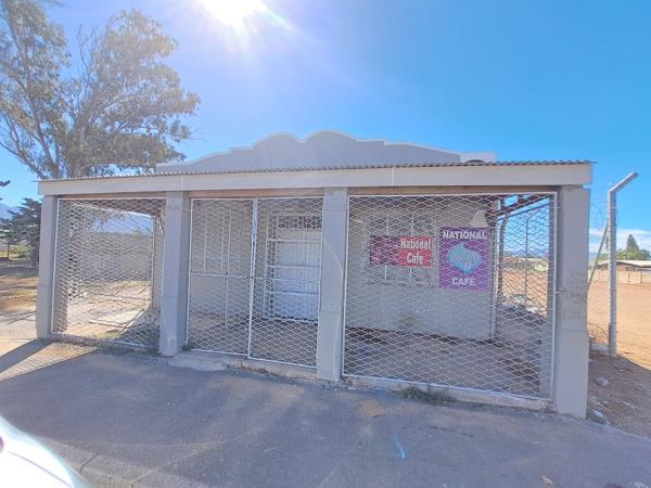 175  m² Commercial space