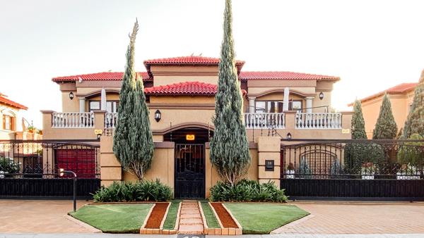 4 Bedroom House