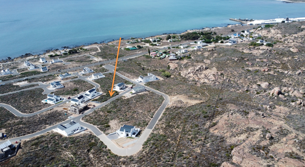 405 m² Land