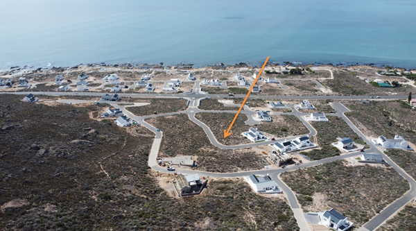 383 m² Land