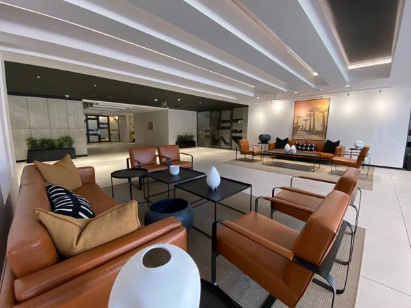 726  m² Office Space