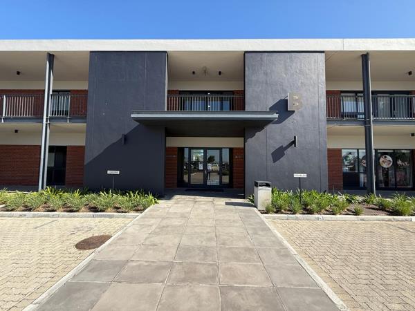 92  m² Commercial space