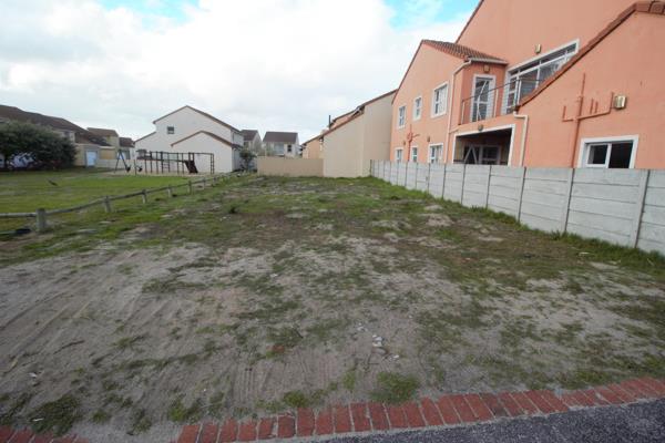 154 m² Land