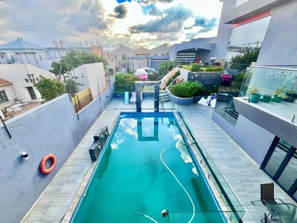 11 Bedroom House