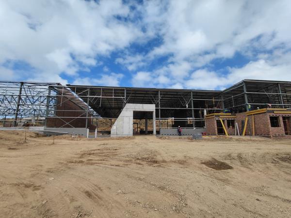 3 057  m² Commercial space