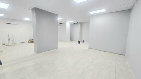 359.8  m² Retail Space