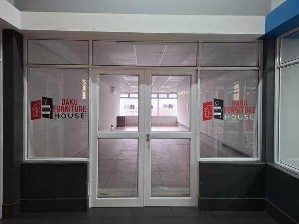 65  m² Commercial space