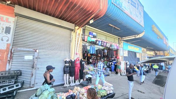 80  m² Retail Space