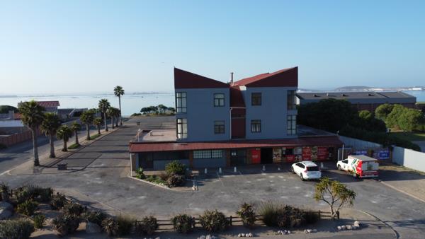 171 m² Commercial space