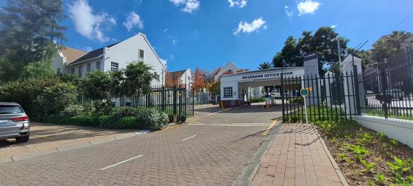 376.1  m² Commercial space